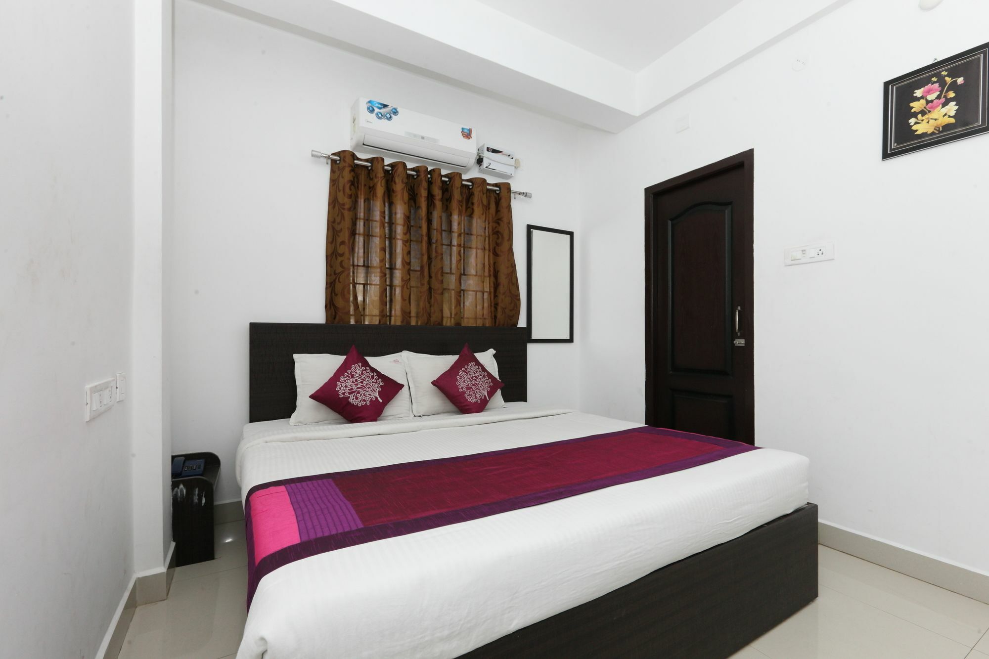 Hotel Hotel O The Mangrove Wood Residency
