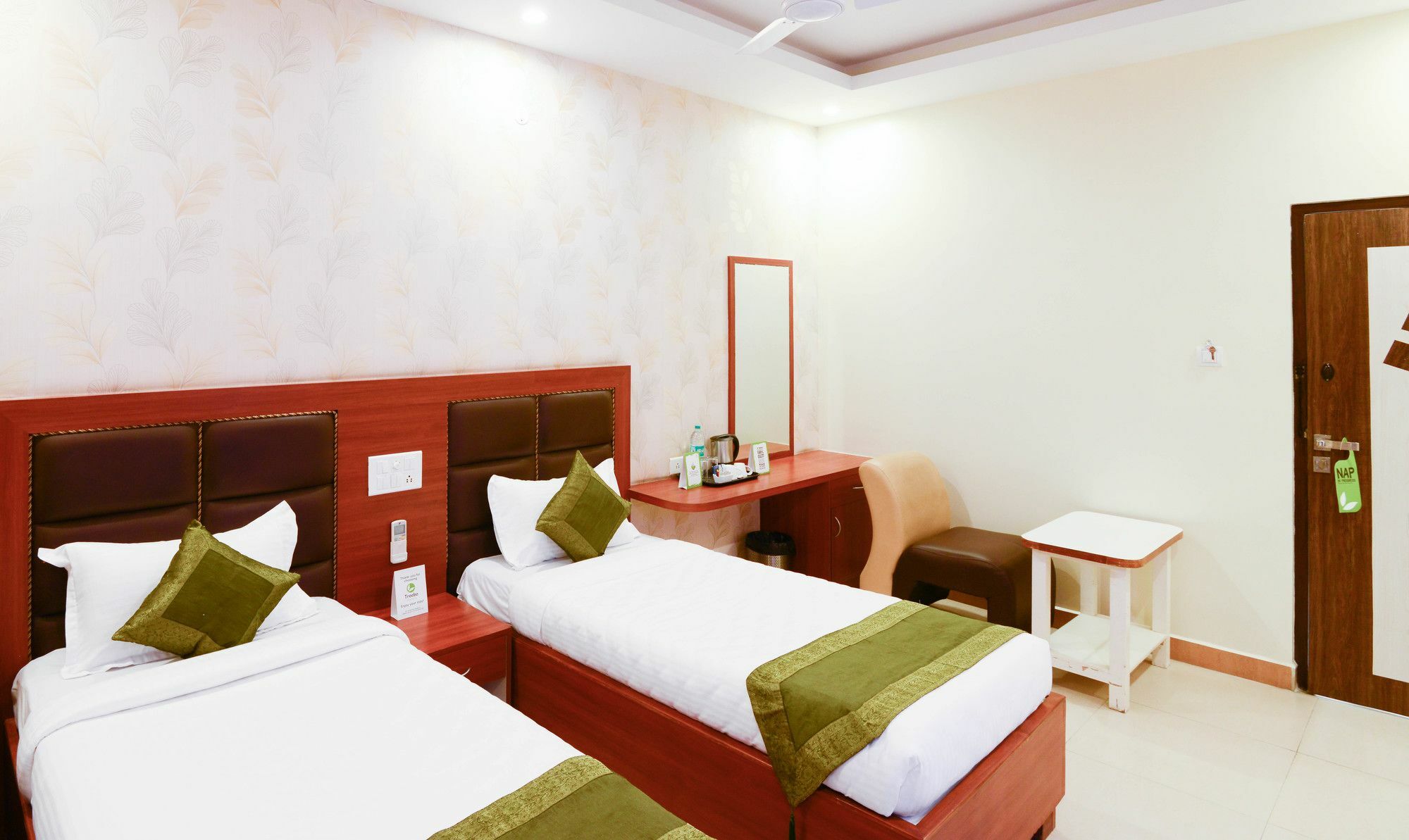 Treebo Trend Sekaran Omr Perungudi Hotel