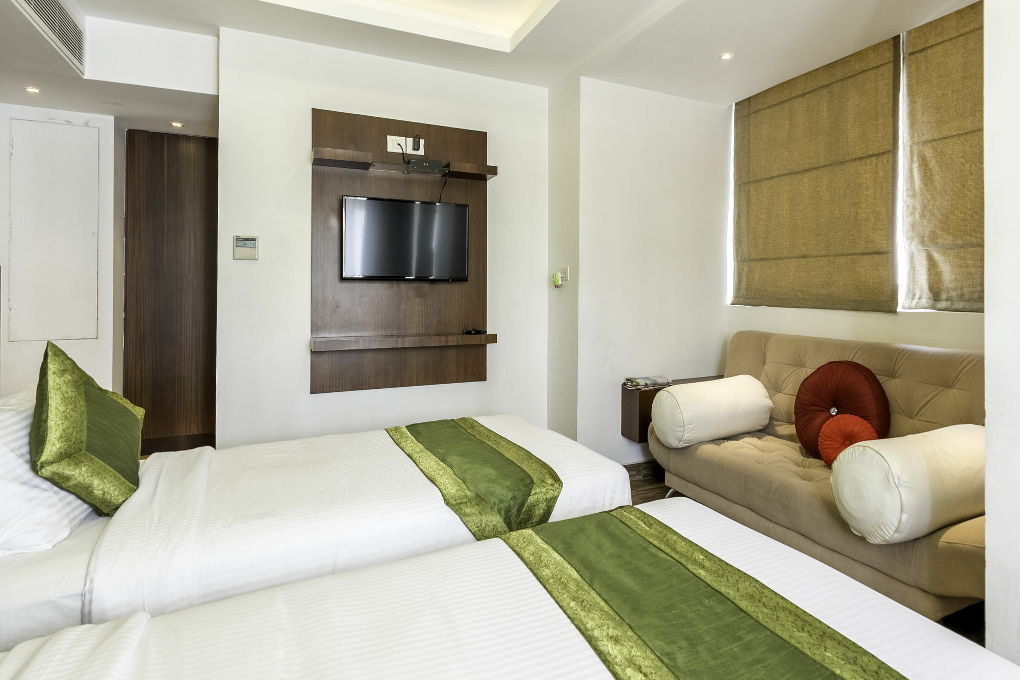 Hotel Treebo Trend J's Five Two Boutique