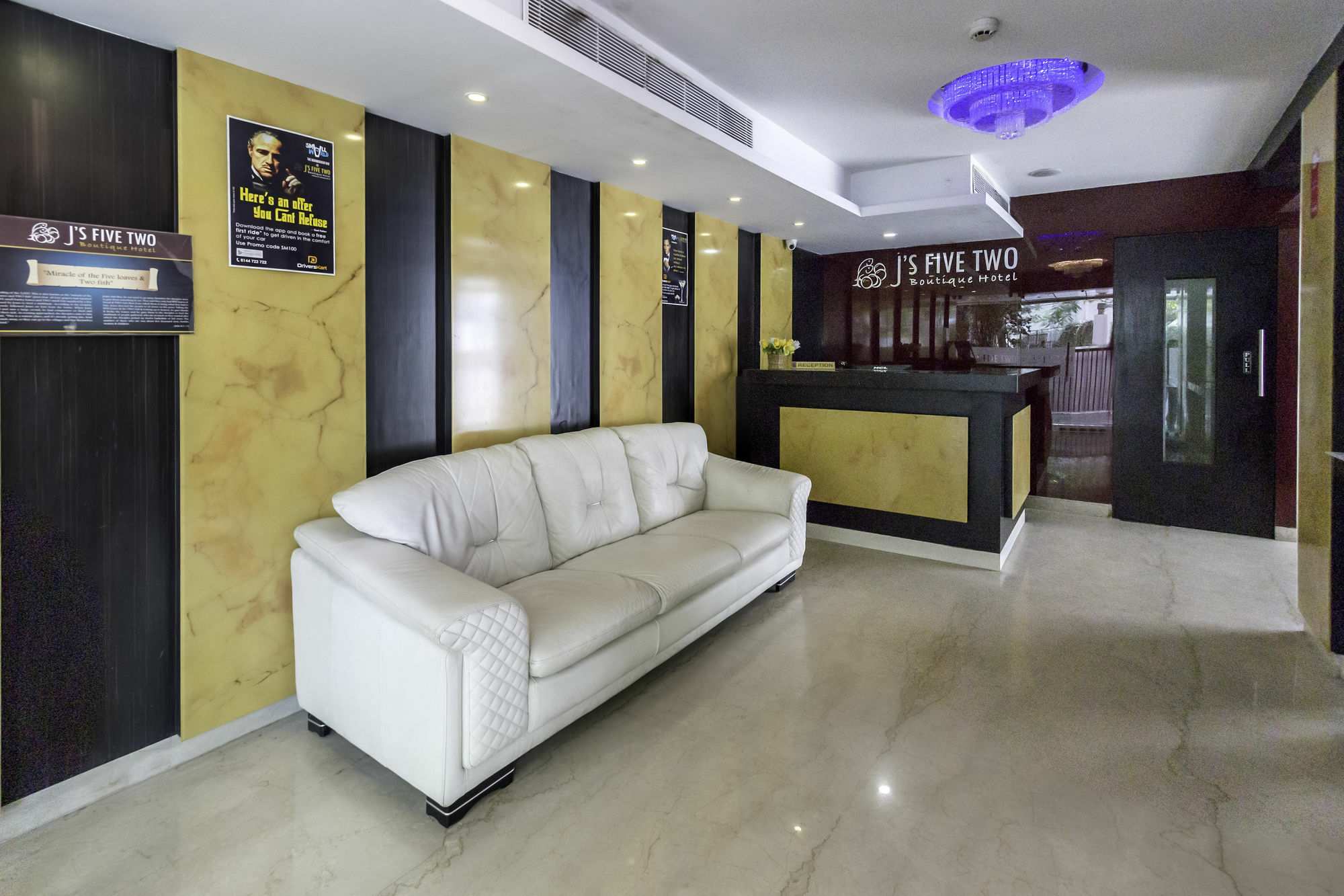 Treebo Trend J's Five Two Boutique Hotel 3*