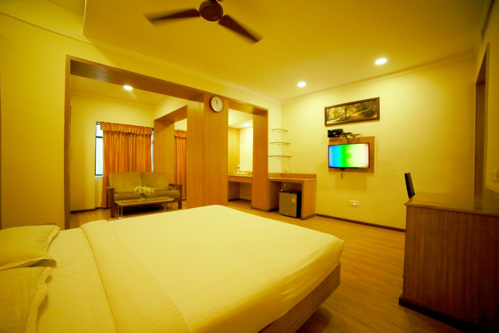 Gate Way Lodge Chennai