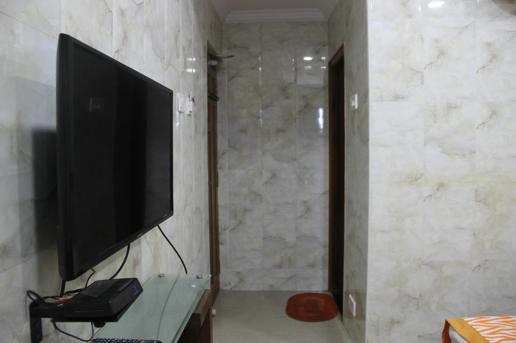 Oyo 4593 The Park Royal Chennai