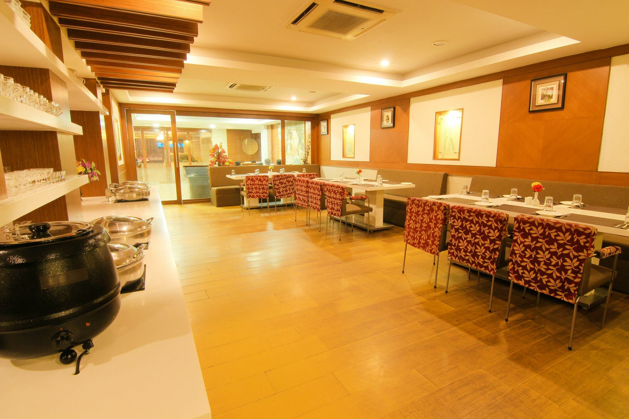 Hotel Maple Tree Chennai