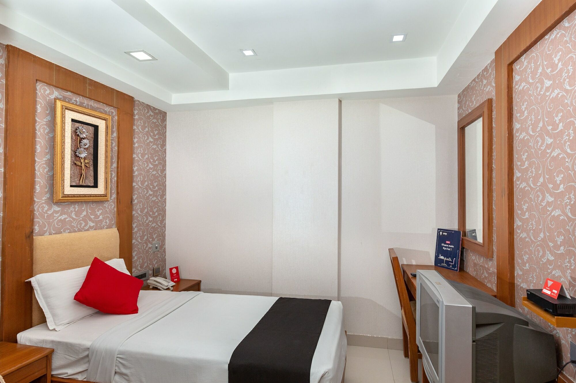 The Vijay Park - Airport 3*