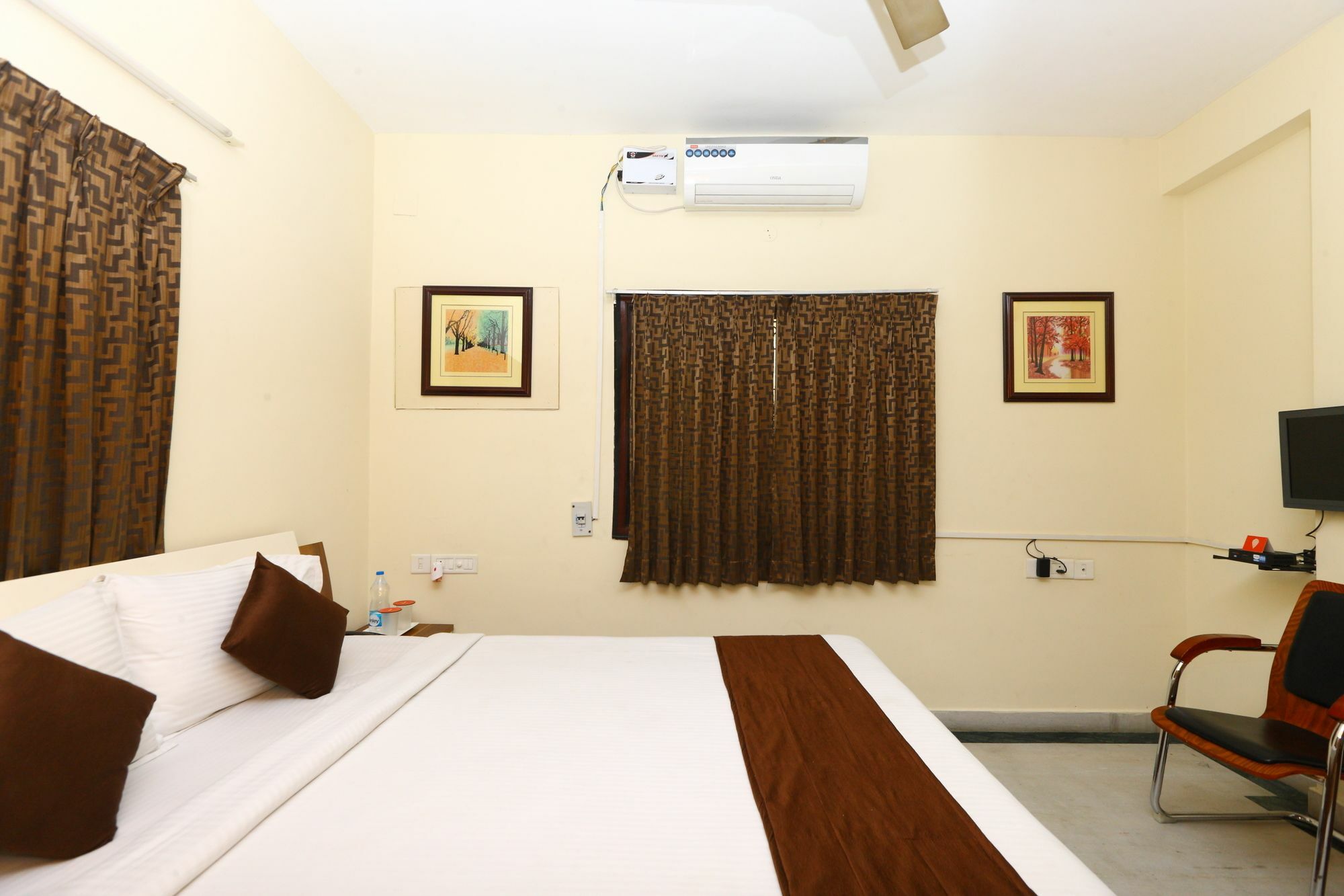 Oyo 2559 Rich Residency Hotel Chennai