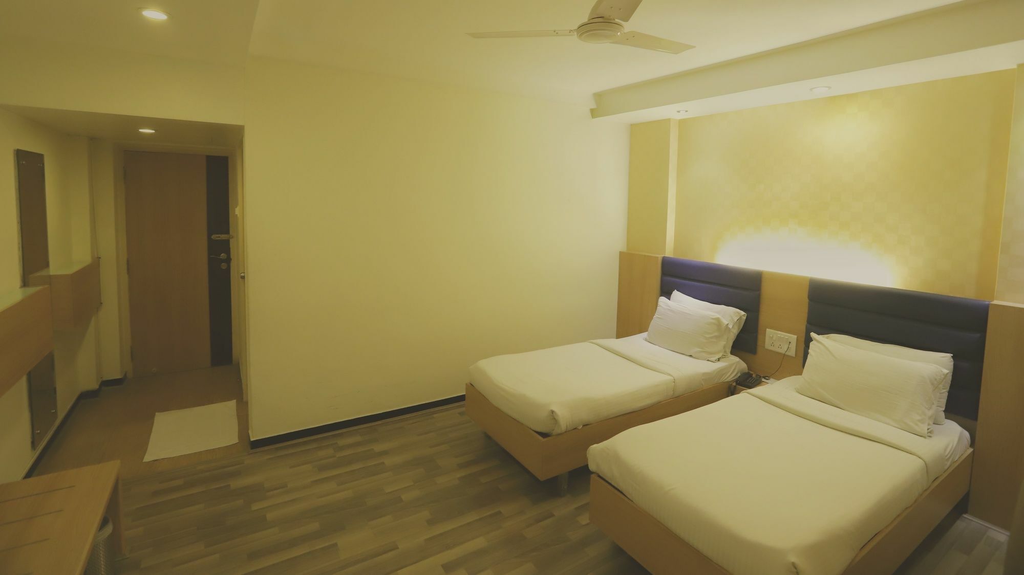 Liberty Park Hotel 3*