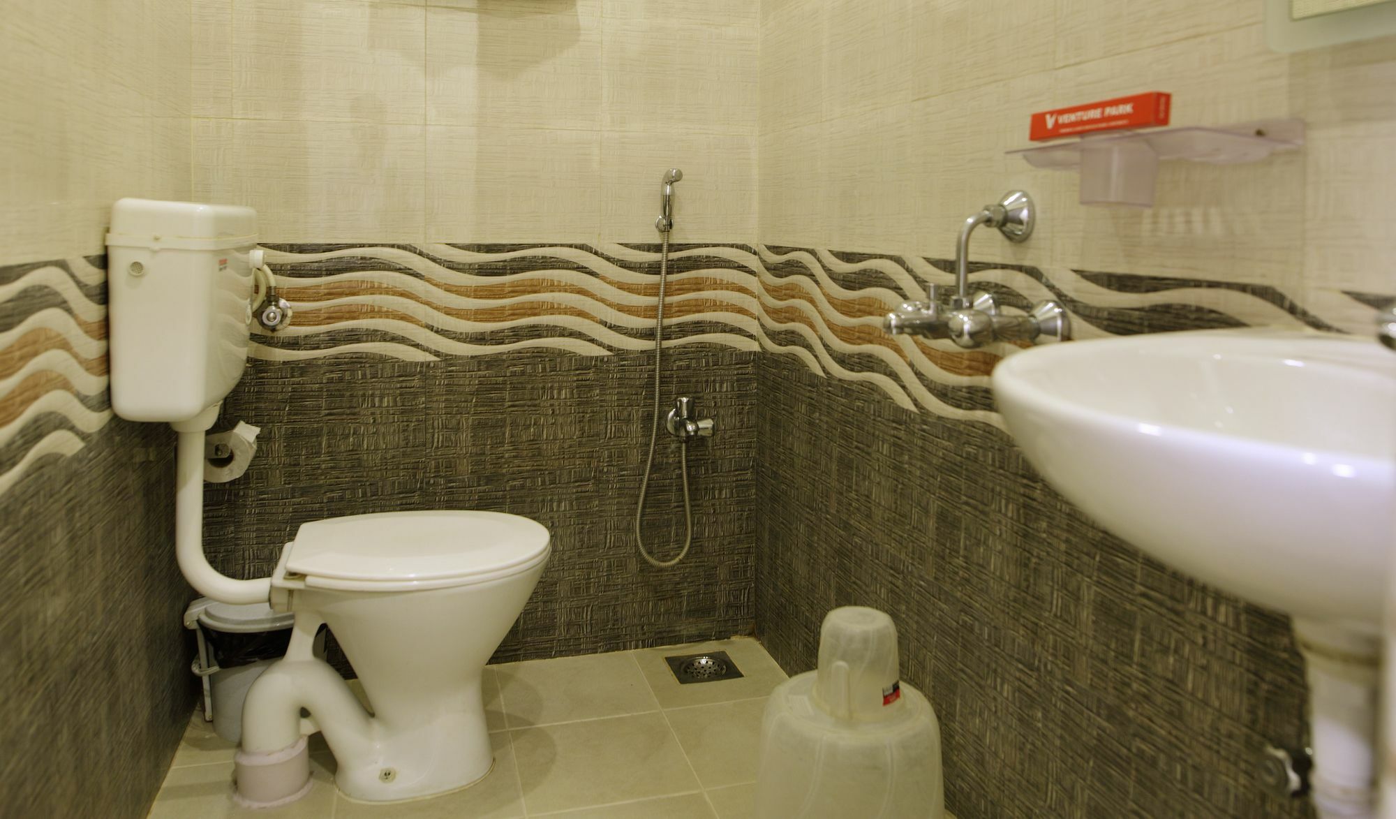 Hotel Venture Park, Omr, Thoraipakkam, Chennai Chennai