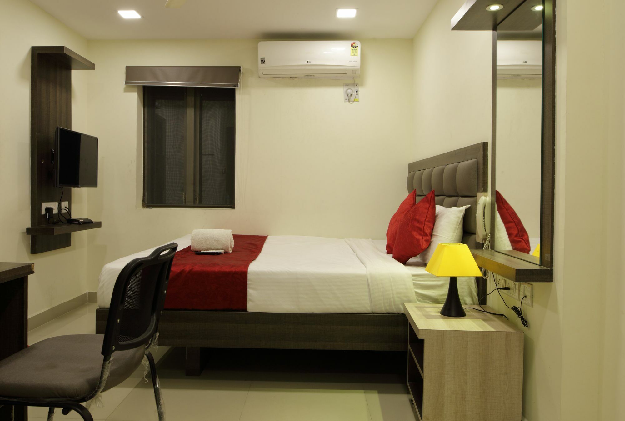 Hotel Venture Park, Omr, Thoraipakkam, Chennai Chennai