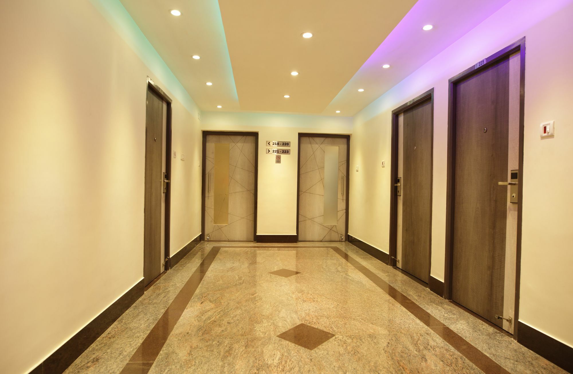 Venture Park, Omr, Thoraipakkam, Chennai 3* Chennai