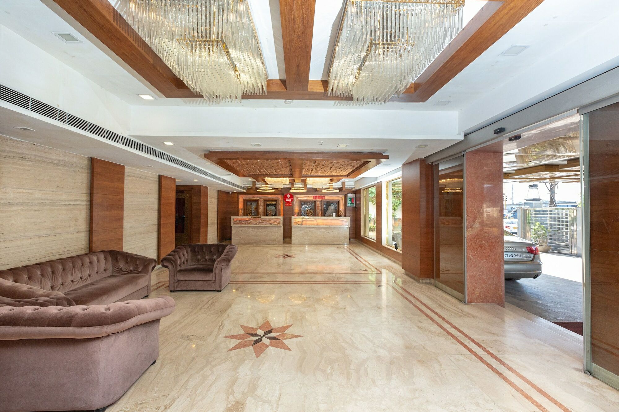 The Vijay Park - Airport Hotel