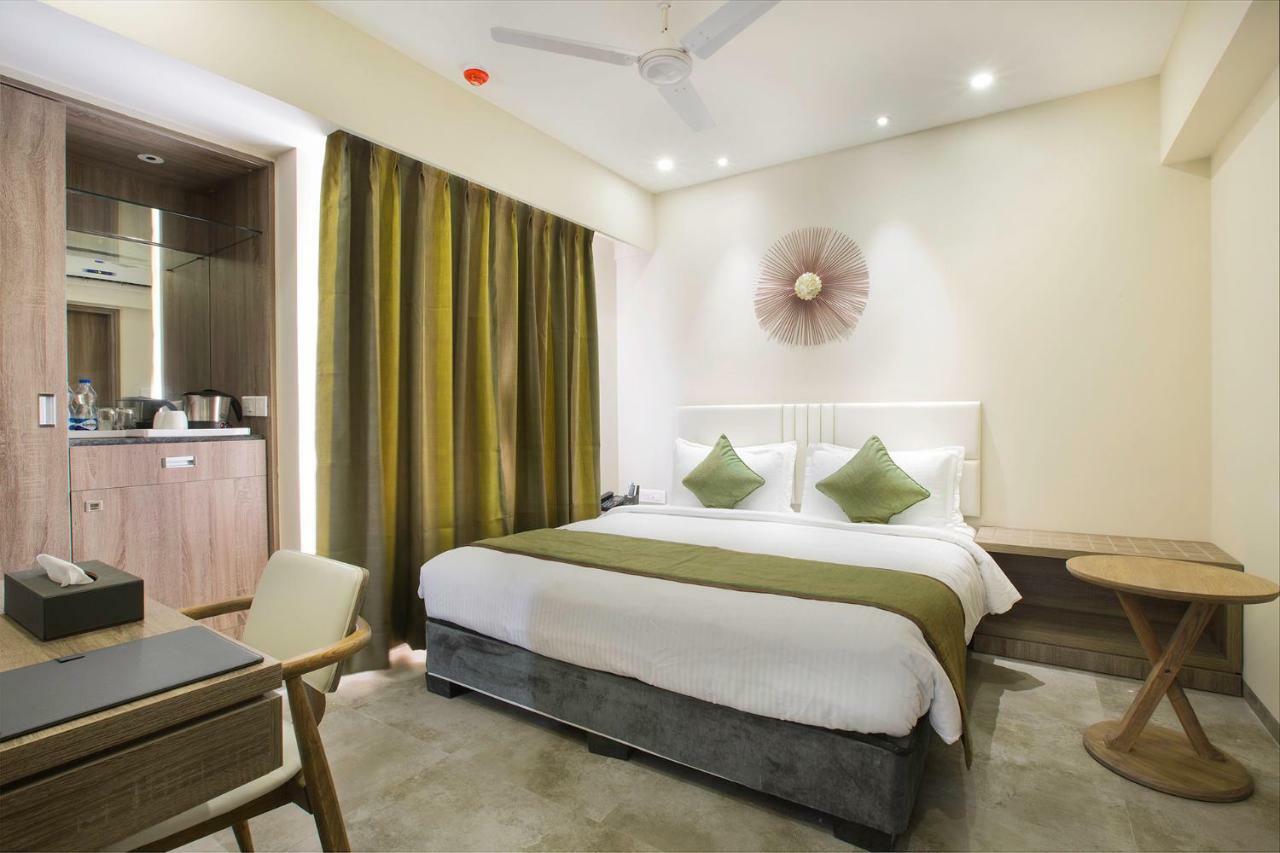 Hotel Floressa Randa, Porur 3*