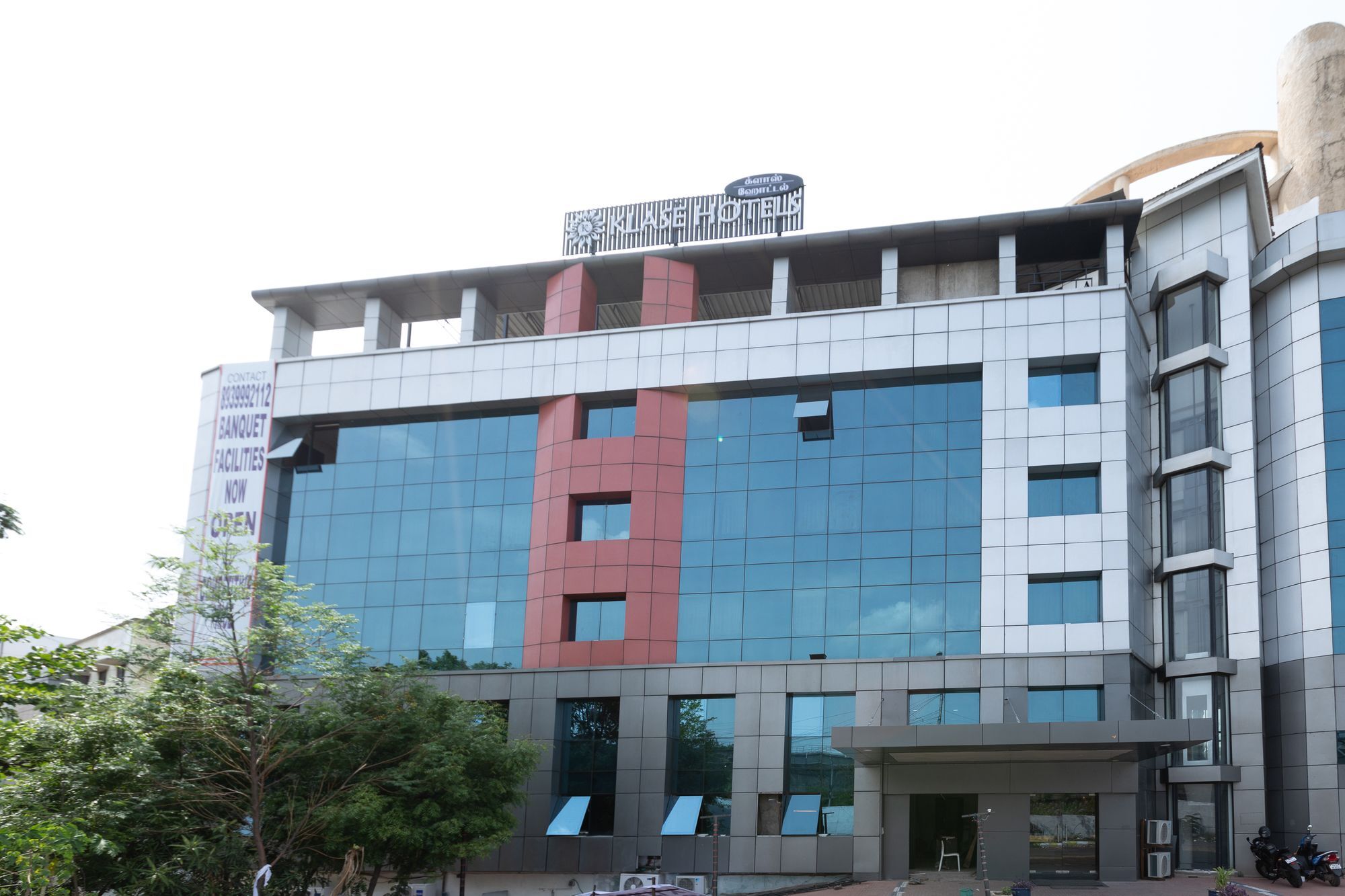 Capital O 16891 Klase Hotel Chennai