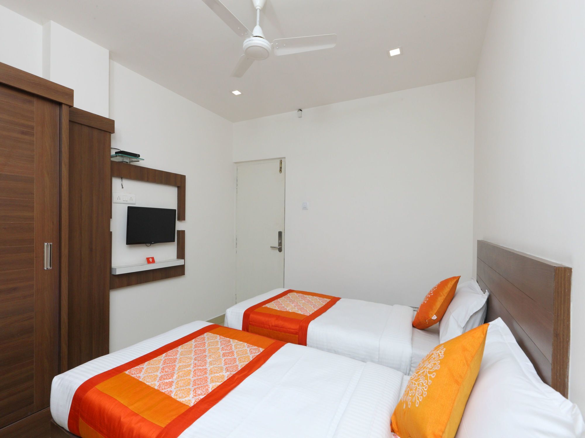 Hotel Oyo 13536 Delma