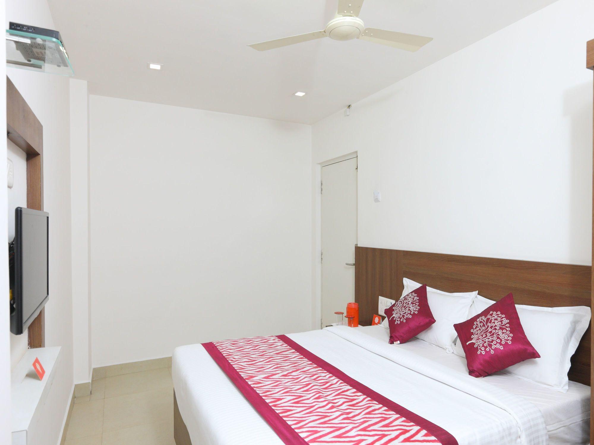 Oyo 13536 Delma Hotel Chennai