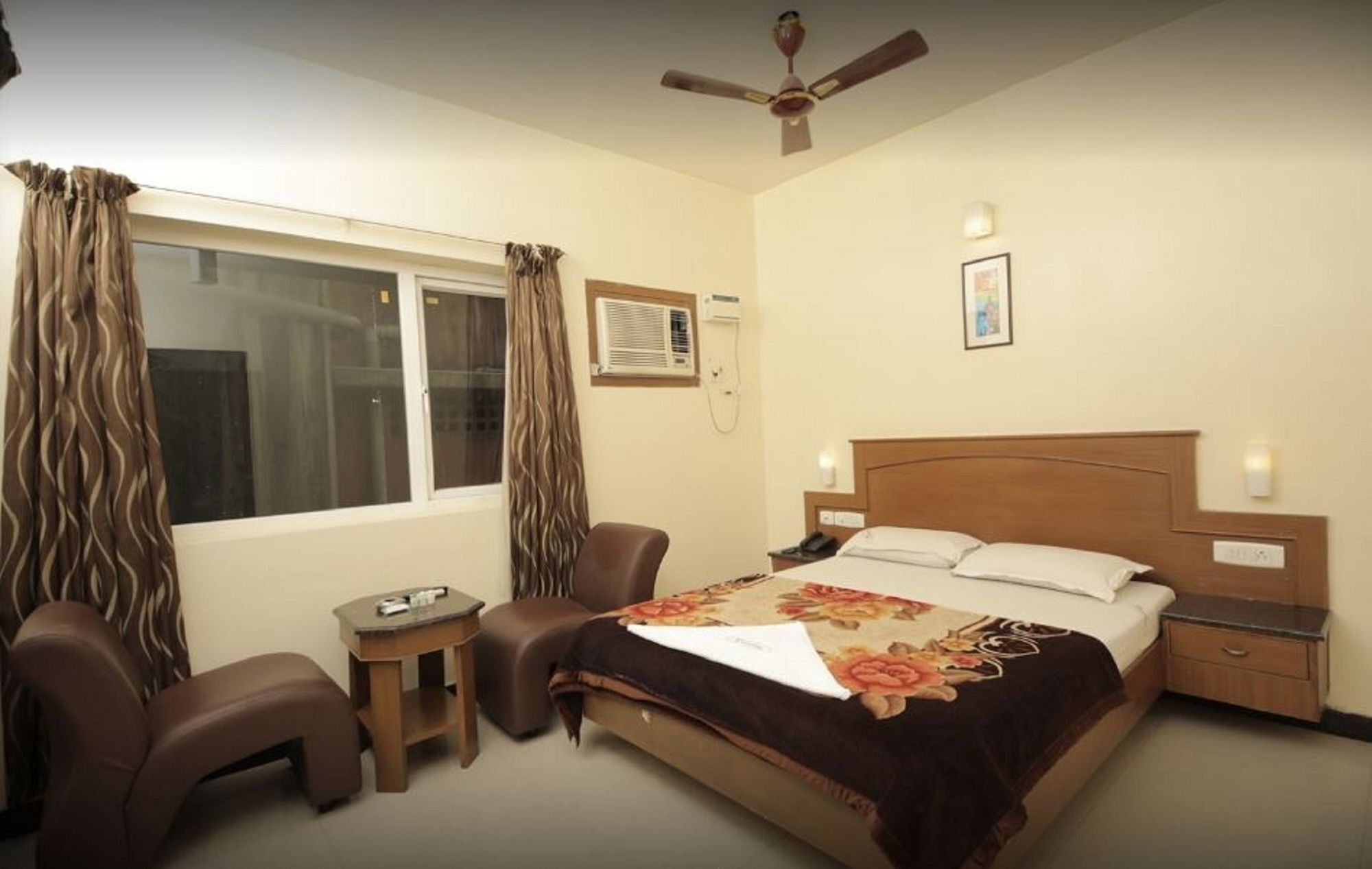 Inn Krishna 2*
