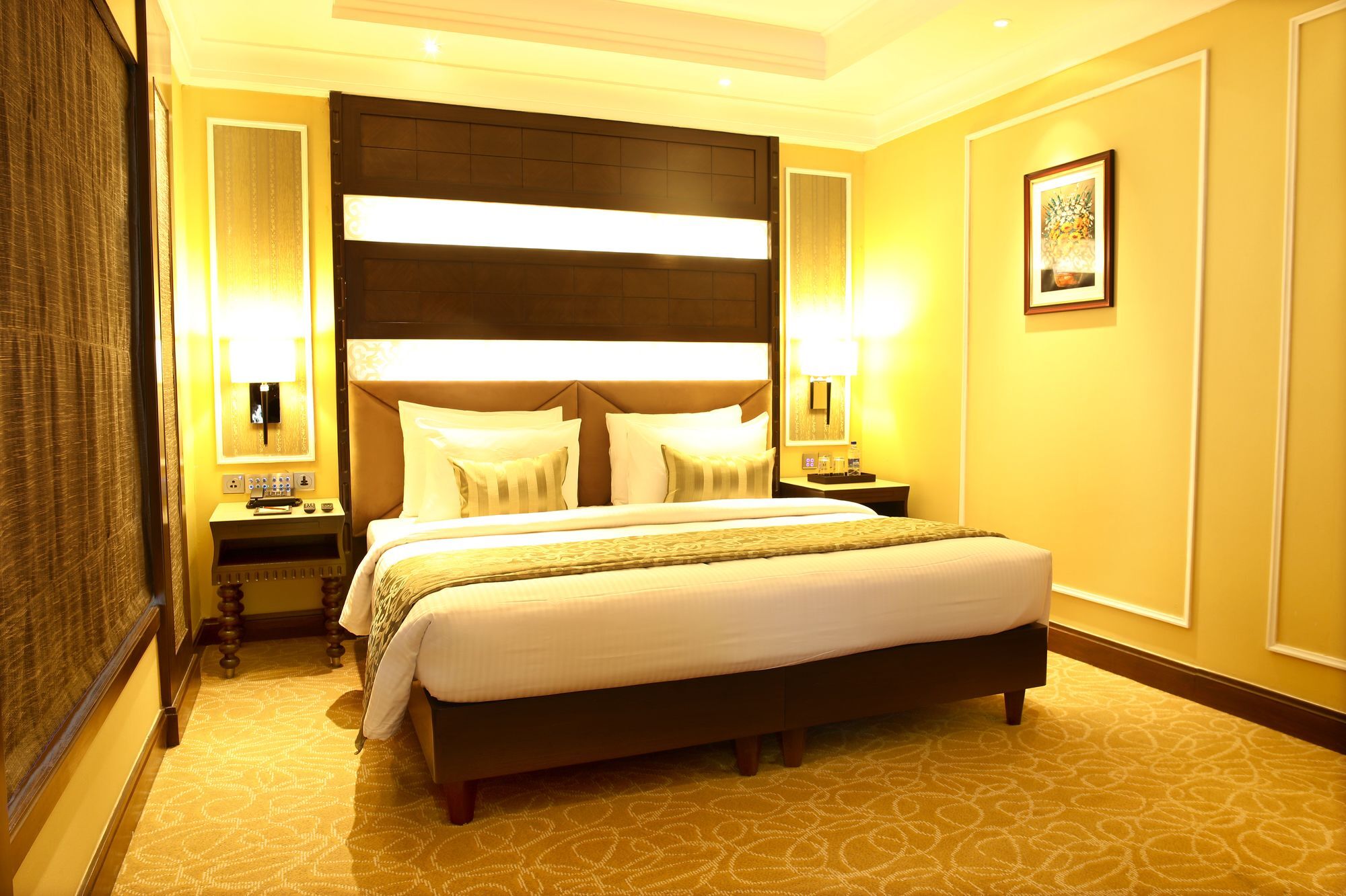 Ramada Plaza 5*