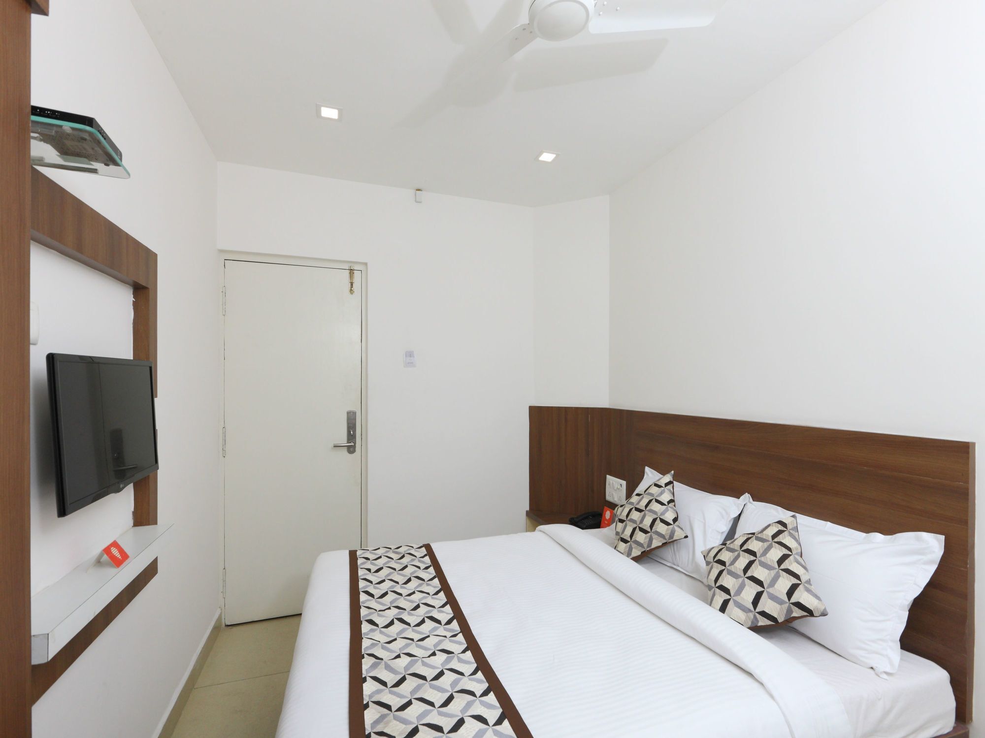 Hotel Oyo 13536 Delma