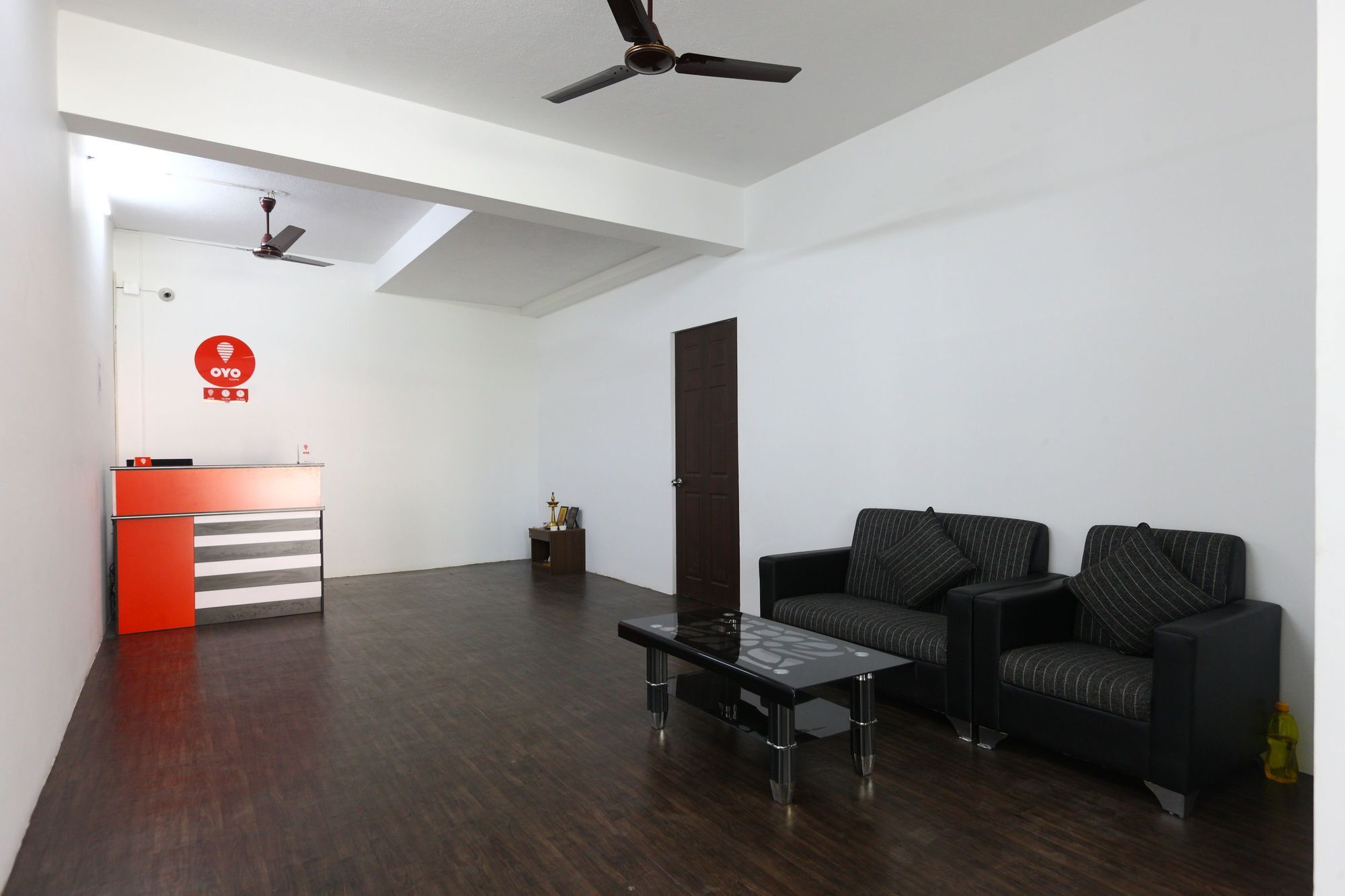 Oyo 5281 The Cozee Hotel 2*
