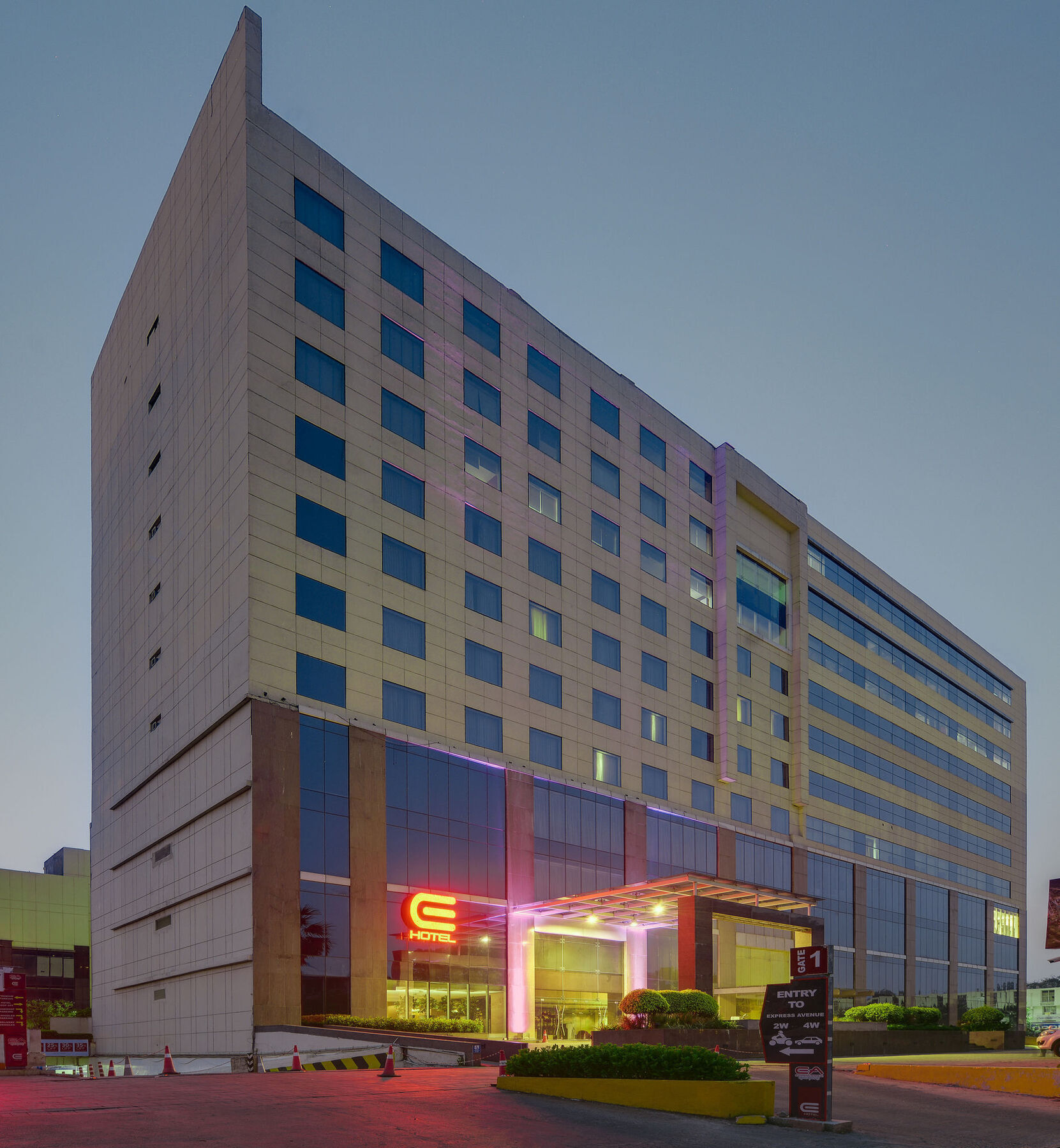 Hotel E