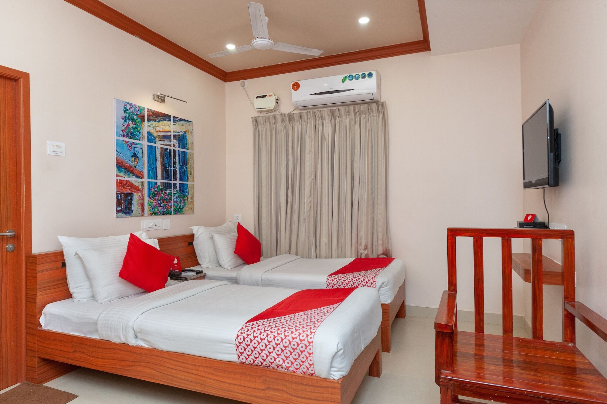 Treebo Annamalai Residency