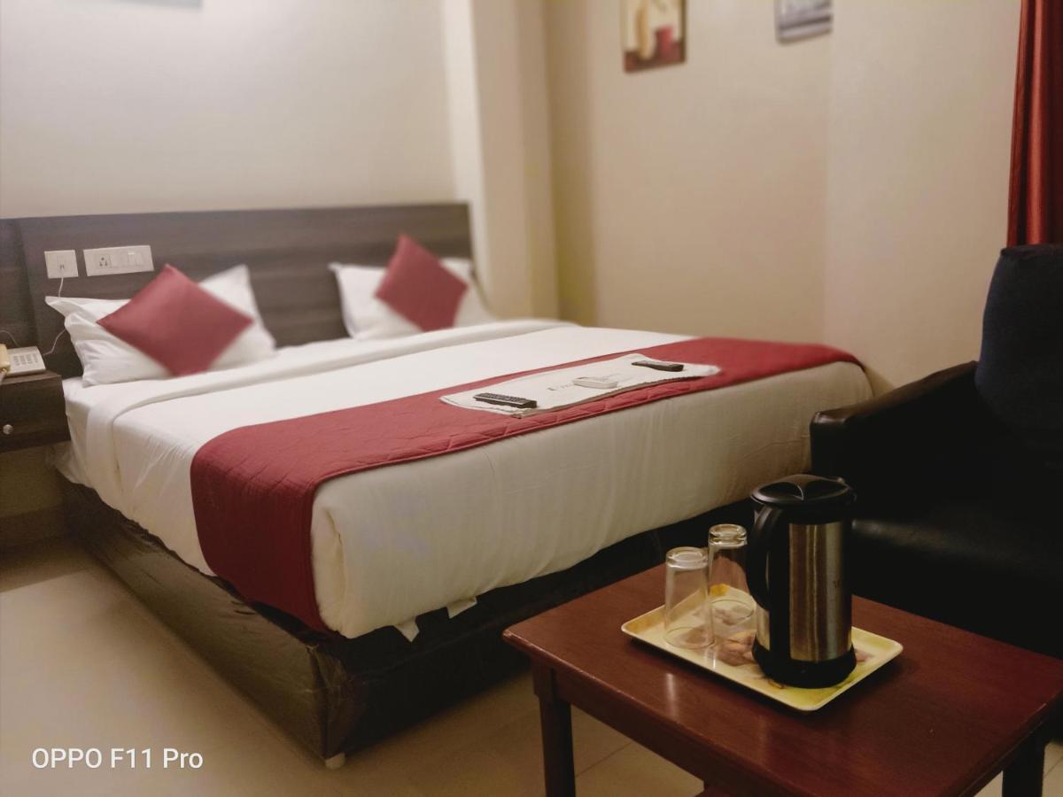 I-way Residency Perungudi Hotel *