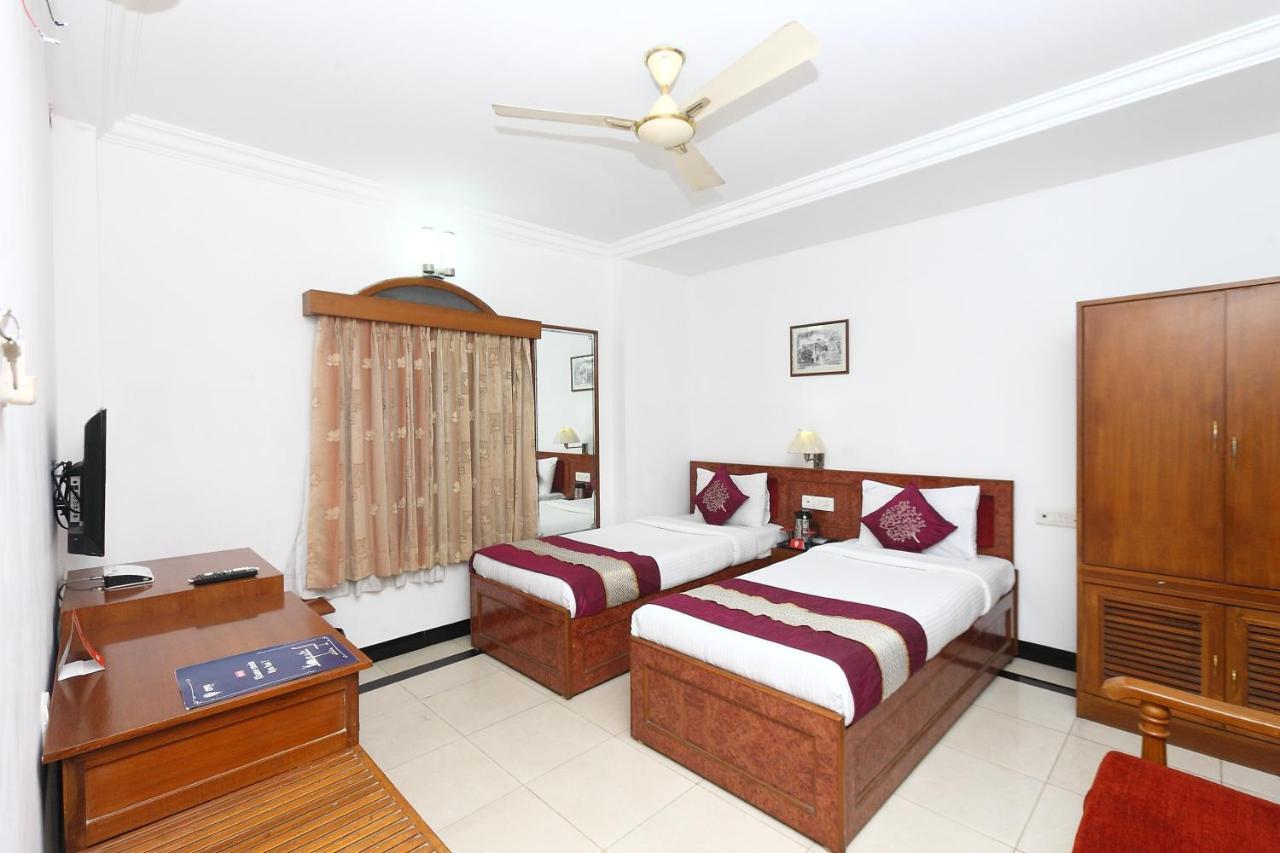 Hotel Oyo 1939 New Park 3*