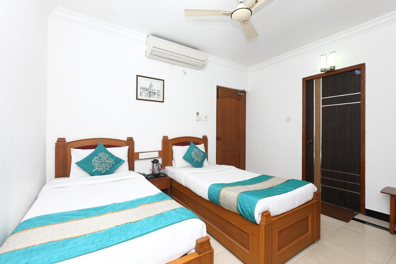 Hotel Oyo 1939 New Park 3*