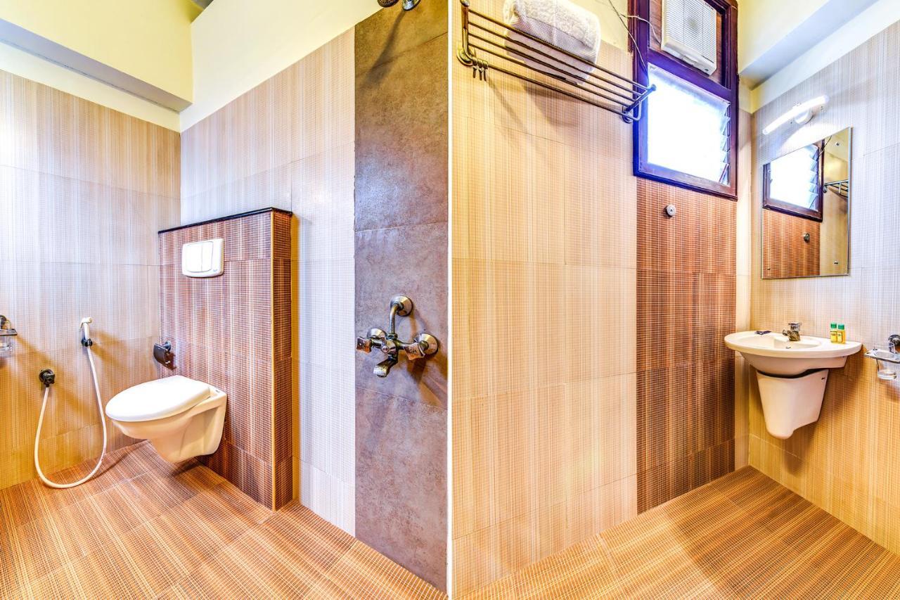 Fabexpress Nestlay - Nr Ambattur Railway Station Hotel Chennai