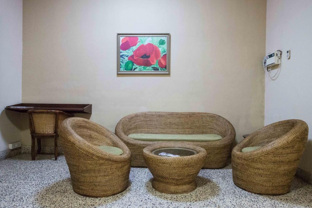 Guest house Hanu Reddy Residences Wallace Garden 3*