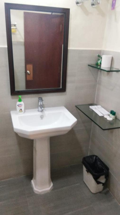 Hanu Reddy Residences Wallace Garden Guest house