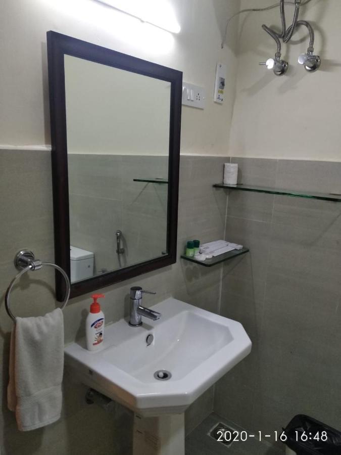 Hanu Reddy Residences Wallace Garden Chennai