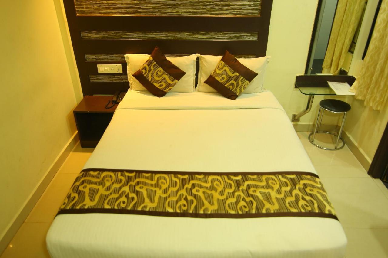Hotel White Mount