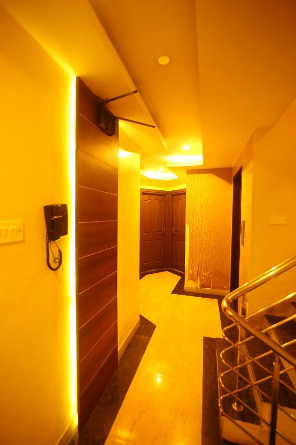 Hotel White Mount
