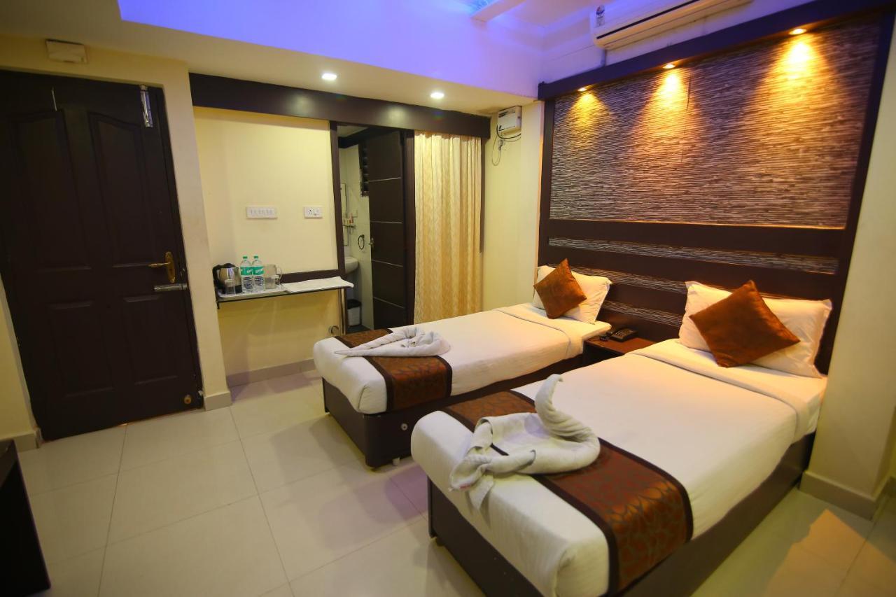 Hotel White Mount 2*
