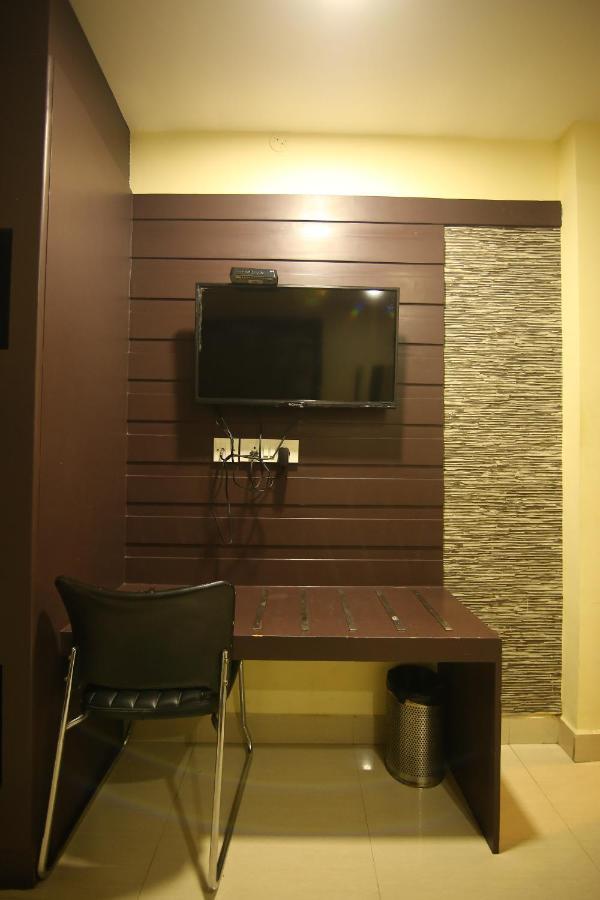 White Mount Hotel 2*
