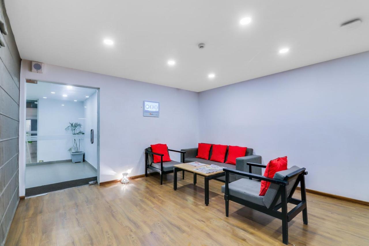 Oyo Townhouse 87 Spartan Nagar Hotel 3*