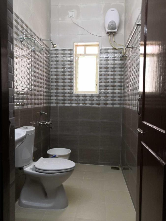Kiruba Castle Hotel
