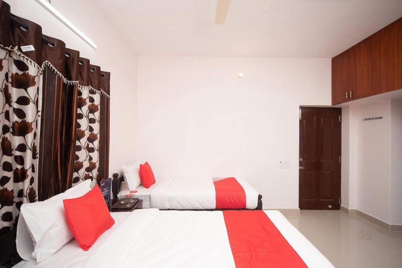 Kiruba Castle Hotel 4*