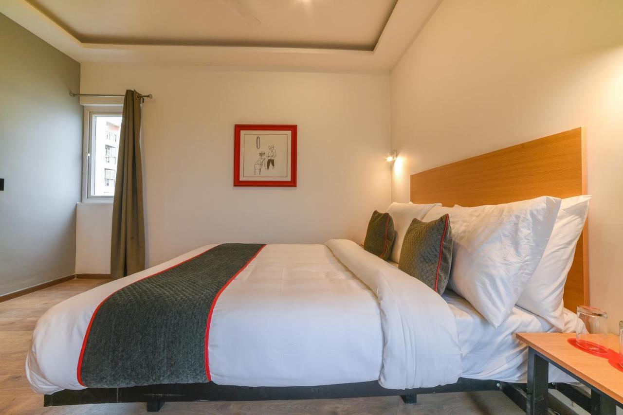 Oyo Townhouse 175 Pure Stays Near Airport Near International Airport Metro Station Hotel 3*