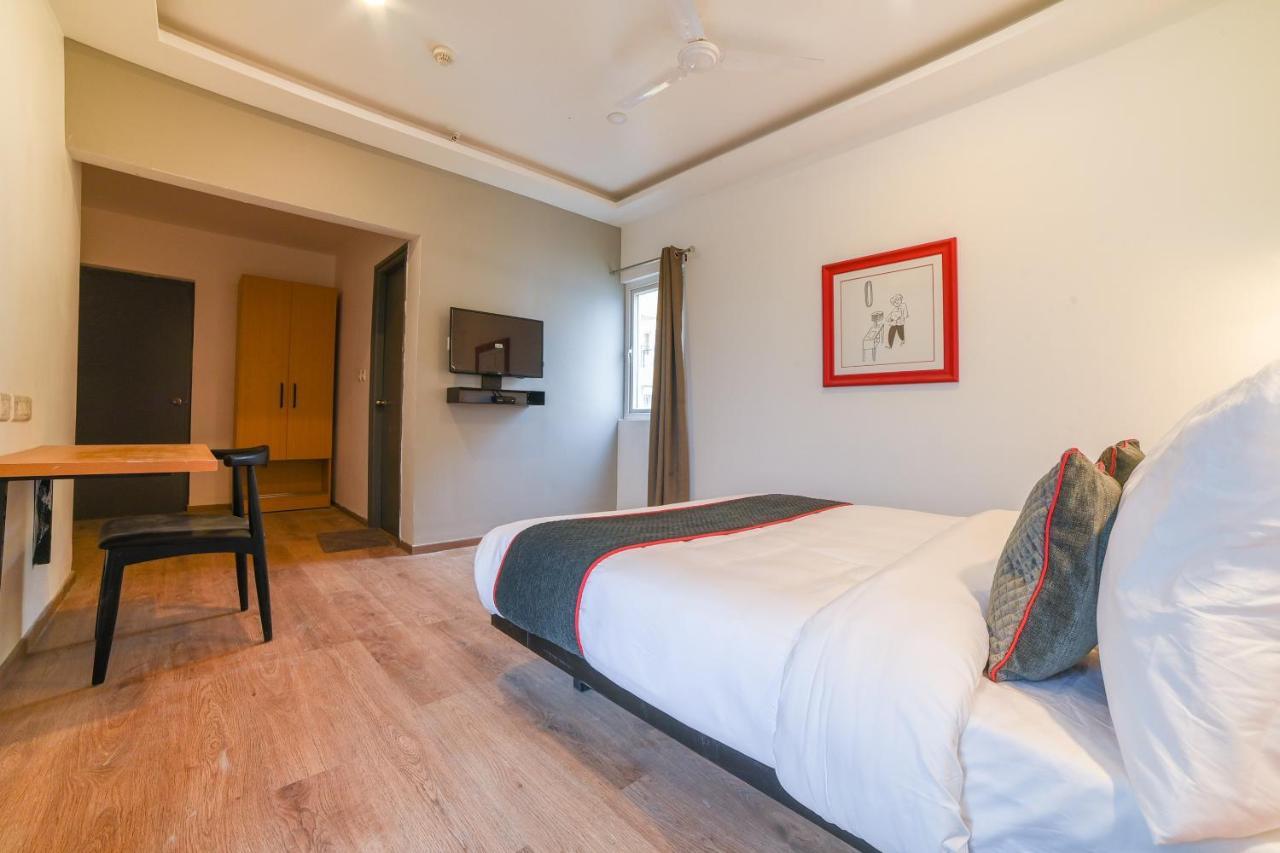 Oyo Townhouse 175 Pure Stays Near Airport Near International Airport Metro Station Hotel 3*