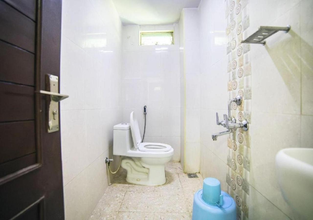 Akash Hotel 2*