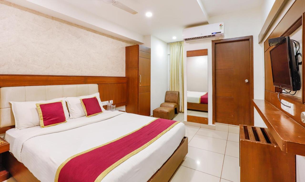 Hotel The Mount Near Us Consulate Chennai
