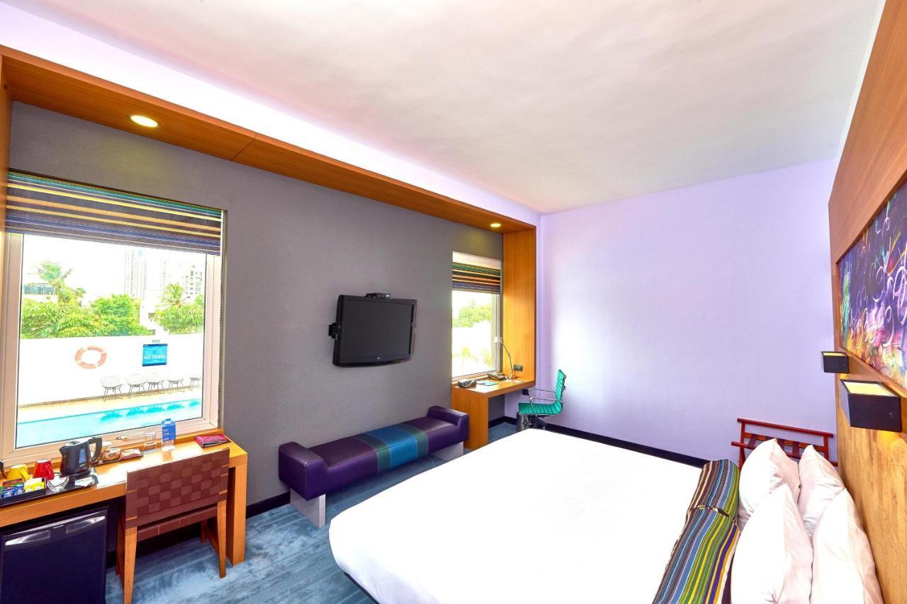 Aloft Omr It Expressway Hotel 4*