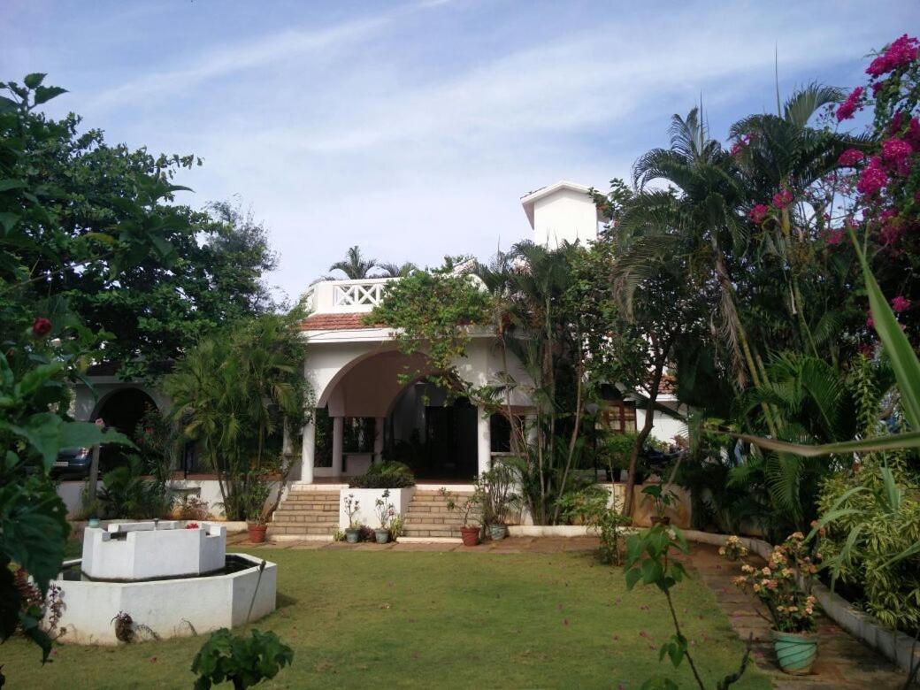 Guest house Heaven Beach Stays Ecr Chennai