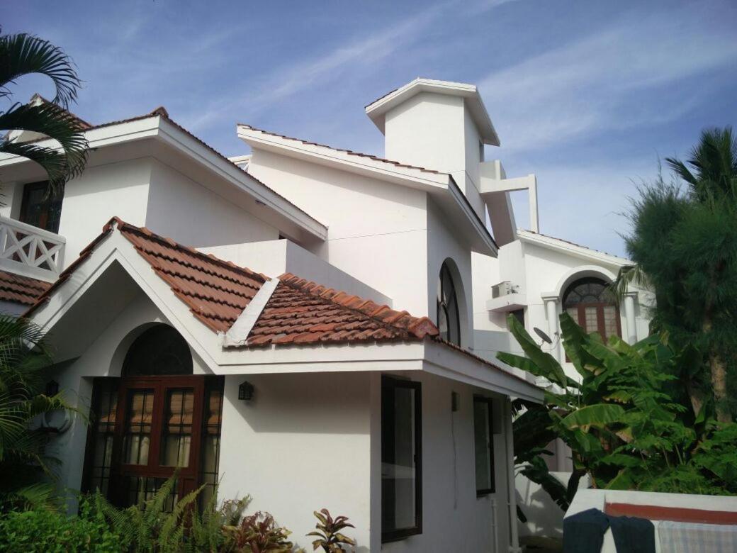 Heaven Beach Stays Ecr