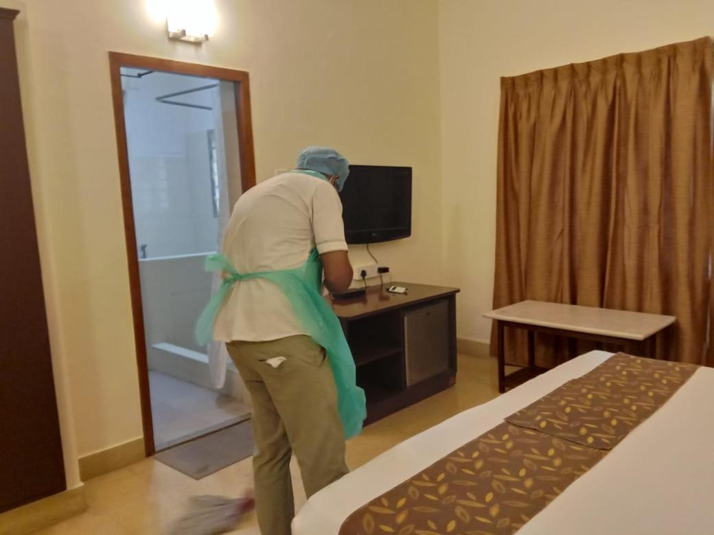 Guest house Hanu Reddy Residences Wallace Garden