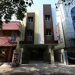Hotel Rich Inn