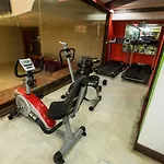 Hotel Shelter