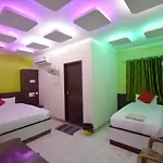 Sri Kumaran Residency