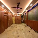 Sri Kumaran Residency